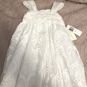 Laura Ashley sz 2T retro embroidered dress